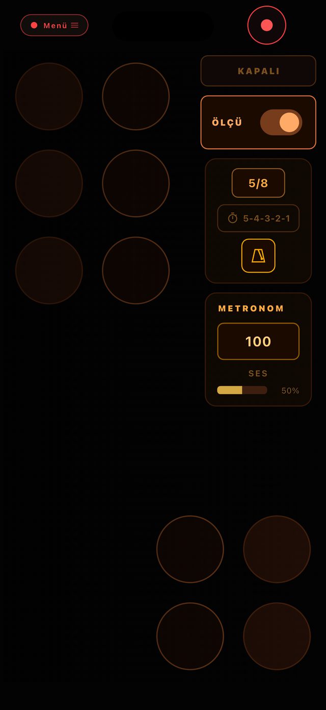 Tulum 4 while recording: the metronome set to 100 BPM in 5/8 time beside the instrument keys.